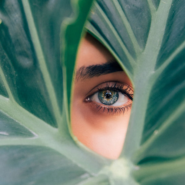 Comment atténuer les poches sous les yeux ?